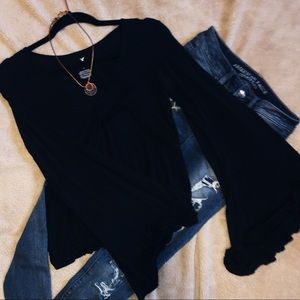 Bell Sleeve Wrap Shirt AE Size S